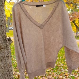 3 Suisses Collection Lightweight Tan Balloon Sleeve Sweater V-neck